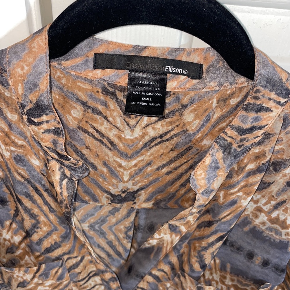 Blouse - Picture 2 of 7